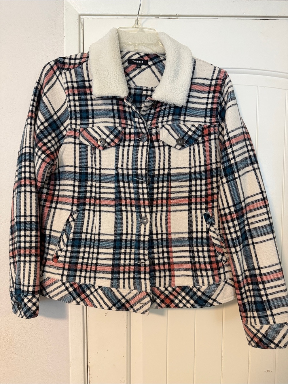 torrid Cream Plaid Jacket with Sherpa Collar in Navy & Pink